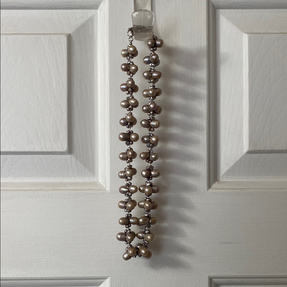 Elegant Pearl Beaded Necklace